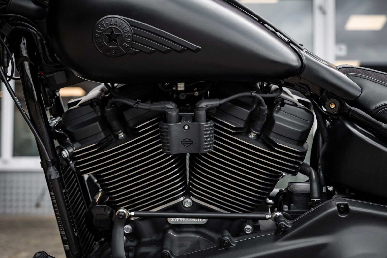 Fahrzeugabbildung Harley-Davidson ALL MATT DARK BOY FLFBS 117 MY25-H-D Kiel Custom