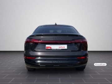 Audi Q8 e-tron - 6
