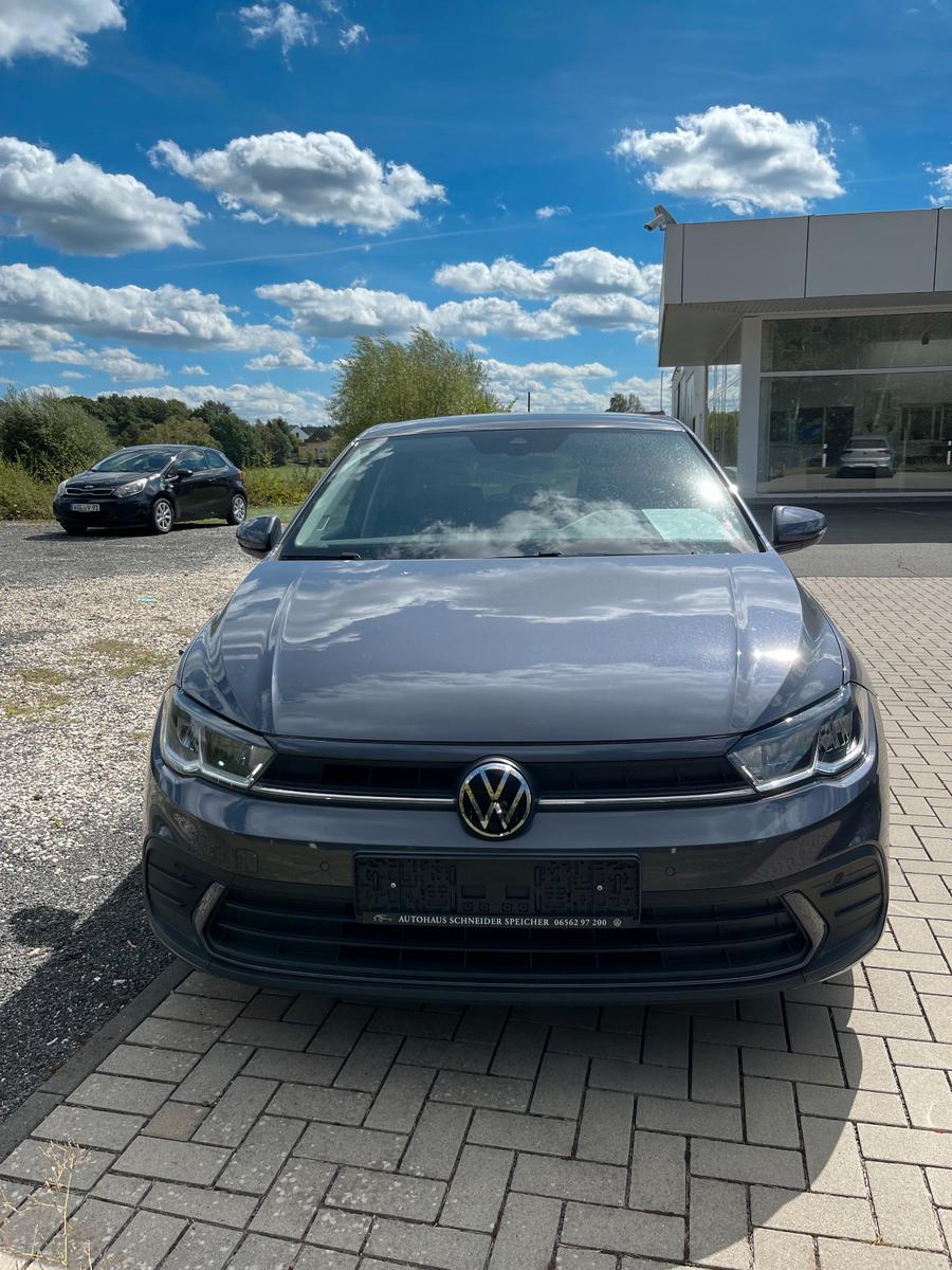 Volkswagen Polo VI Life
