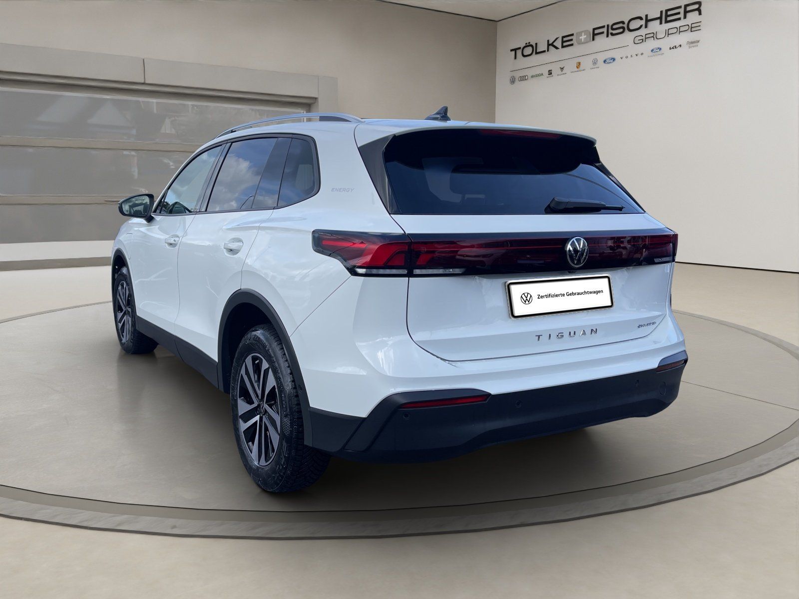 Volkswagen Tiguan 1.5 TSI e W Energy DCC ACC AHK AUT Kam foto 4