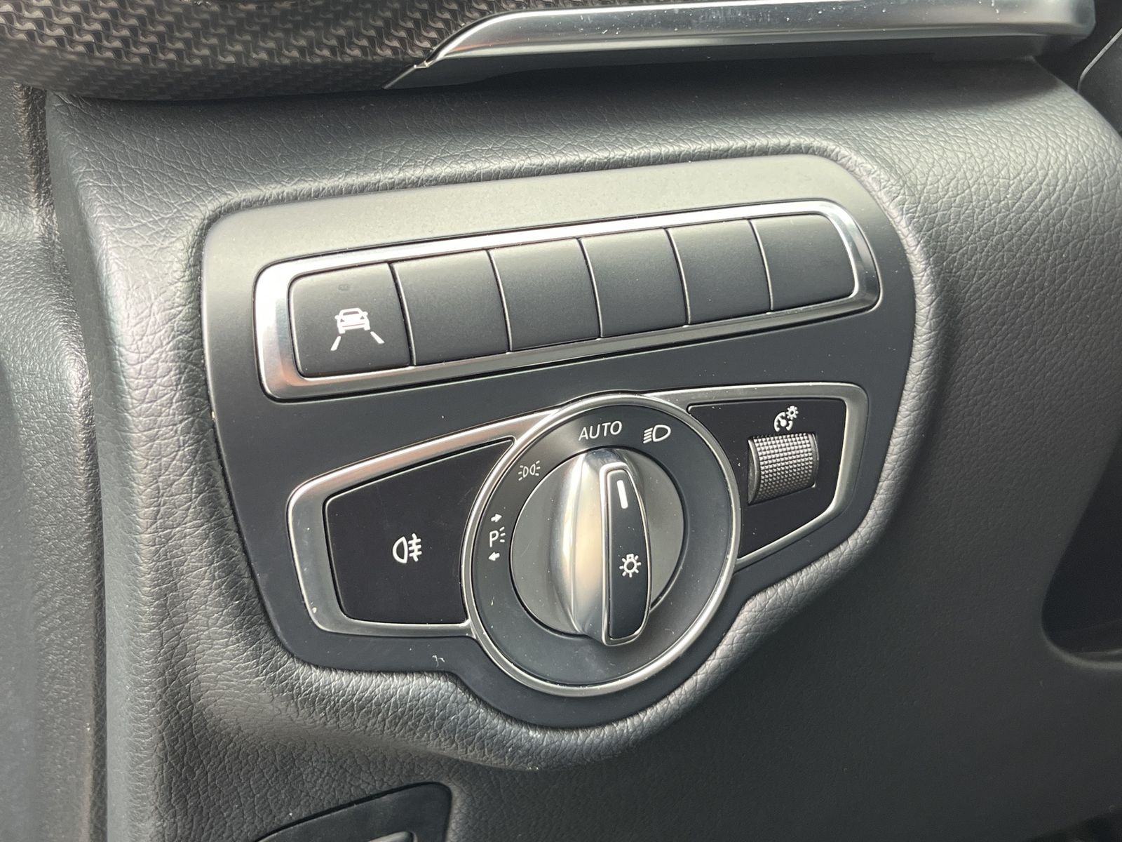 Fahrzeugabbildung Mercedes-Benz V 300 d EDITION AMG-LINE*lang*AHK*LED*9G-TRONIC*
