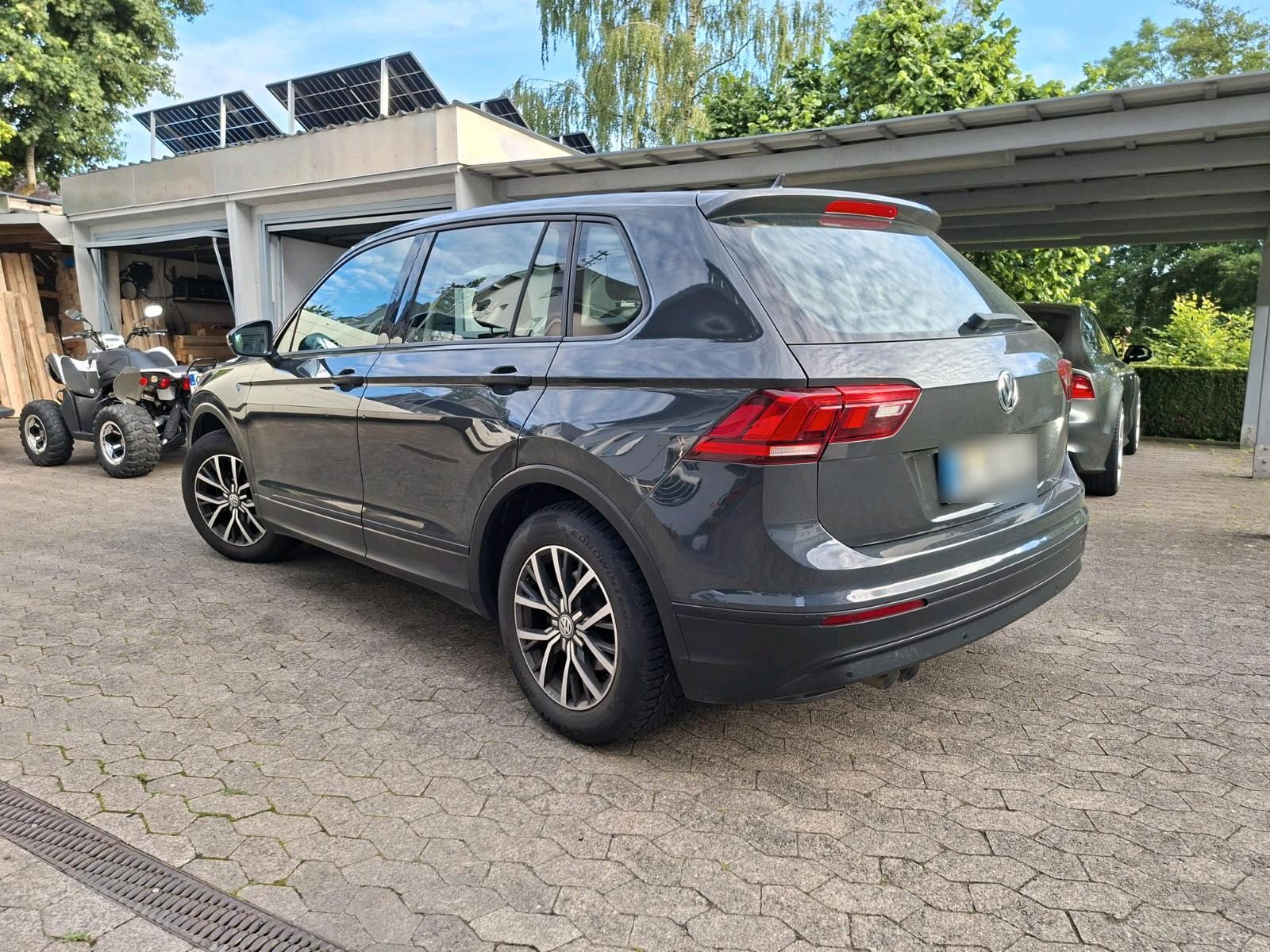 VW Tiguan 2.0