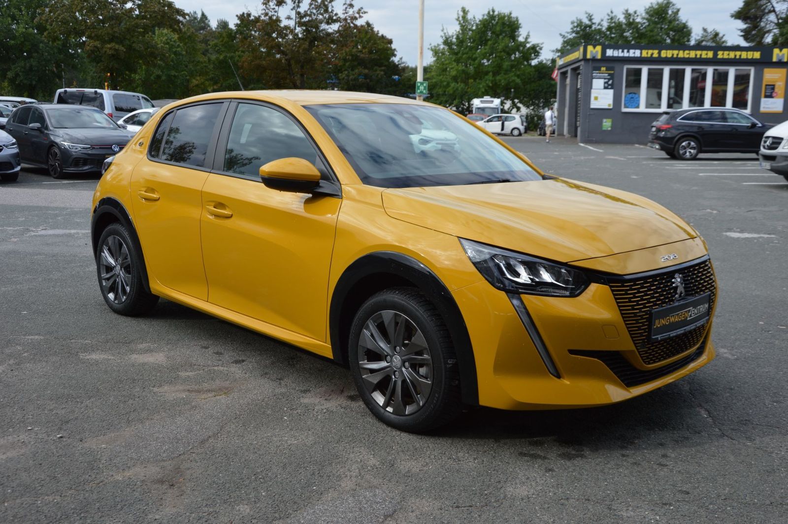 Peugeot e-208 Active Pack"11KW"PDC"TEMPOMAT" imagem 3