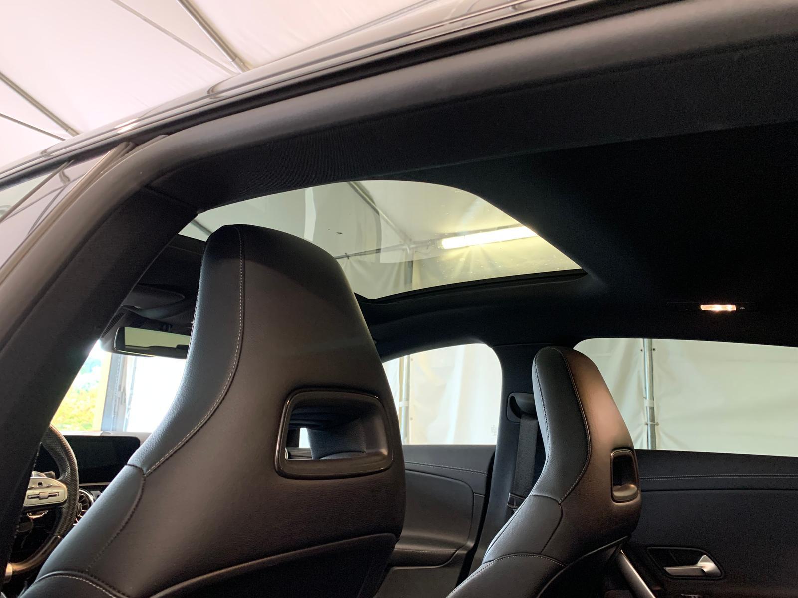 Mercedes-Benz CLA 35 SB AMG 4M Multibeam Widescreen Pano Distr