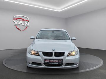 BMW 320 - 2