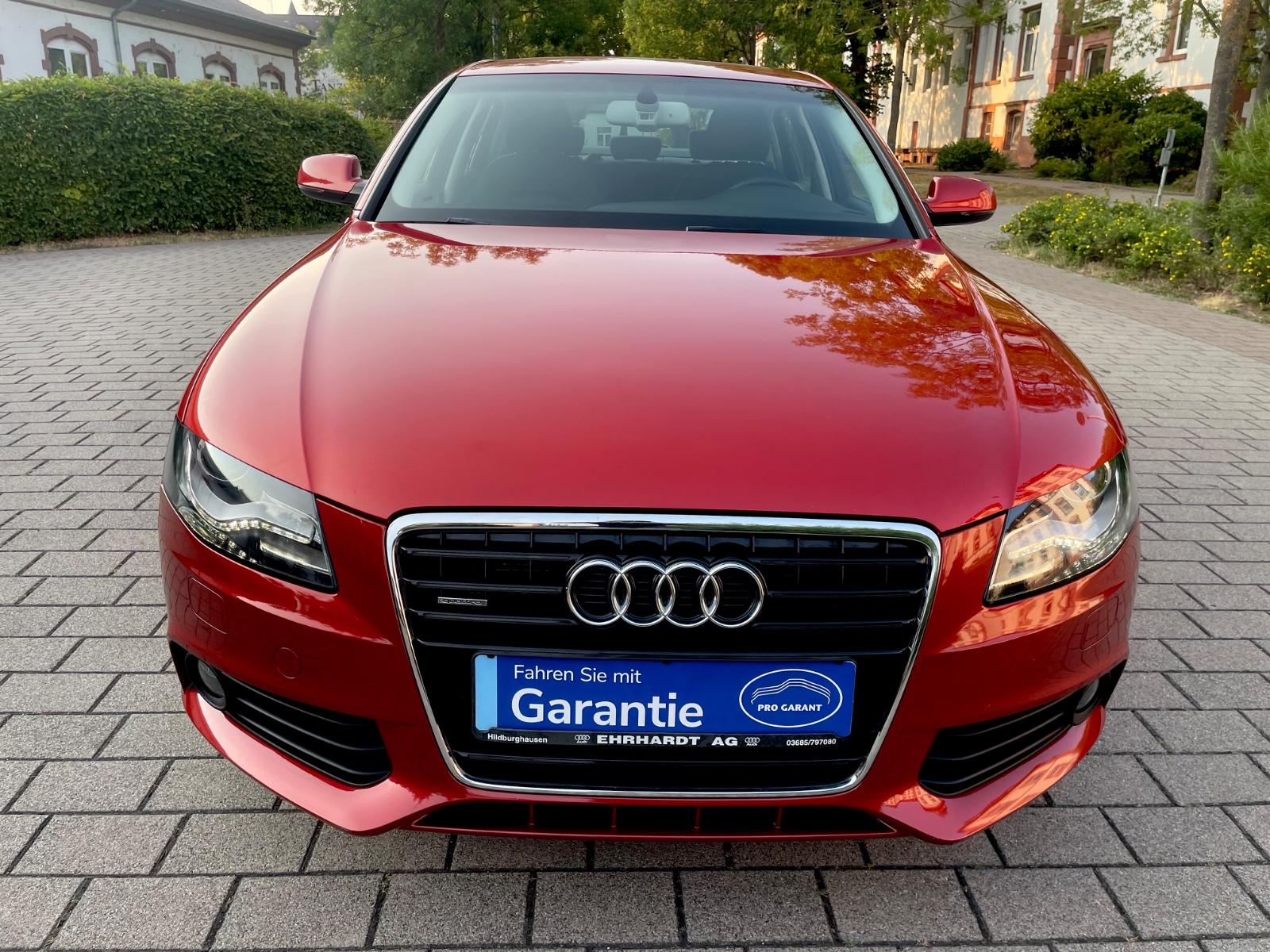 Audi A4 3.0 TDI quattro Ambition | 239 ch | BVA | Siège conducteur électrique | Sièges chauffants | Bi-xénon | Attelage amovible | 1re main