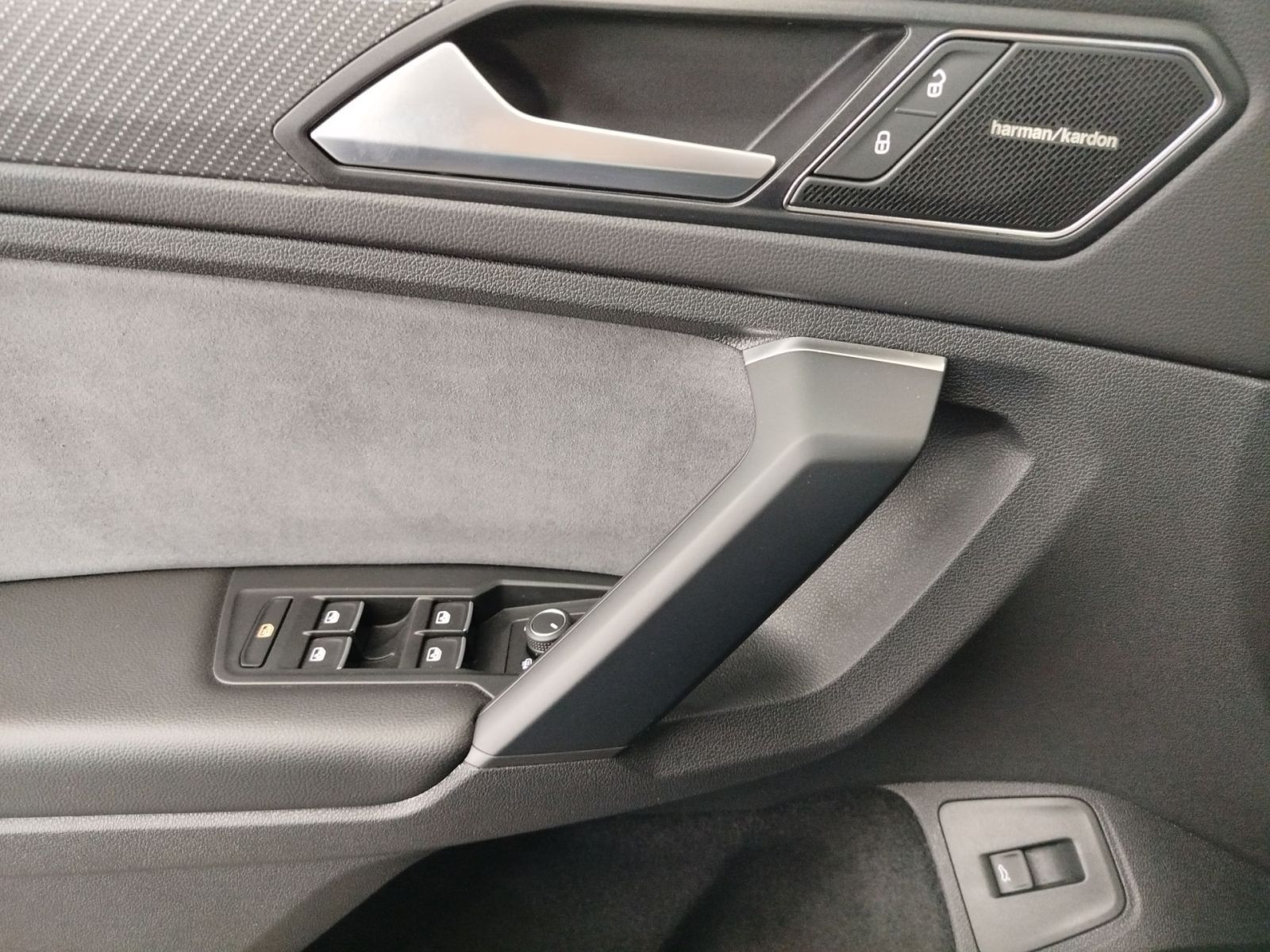 Volkswagen Tiguan - Bild 8