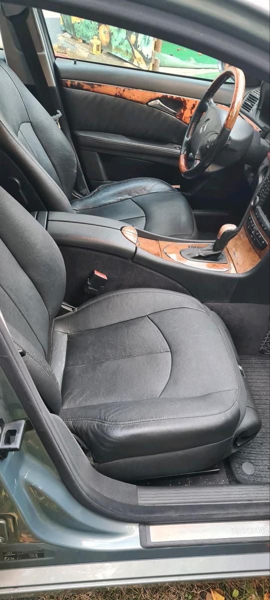 Mercedes-Benz C180 2005 — photo 14
