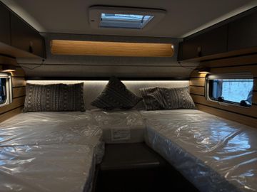 HYMER  ERIBA  HYMERCAR ML-T 580 FROZENLAMBOVERDEHANMACARBONALCANTARA