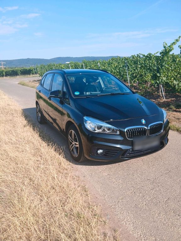 Image of BMW 220 Active Tourer