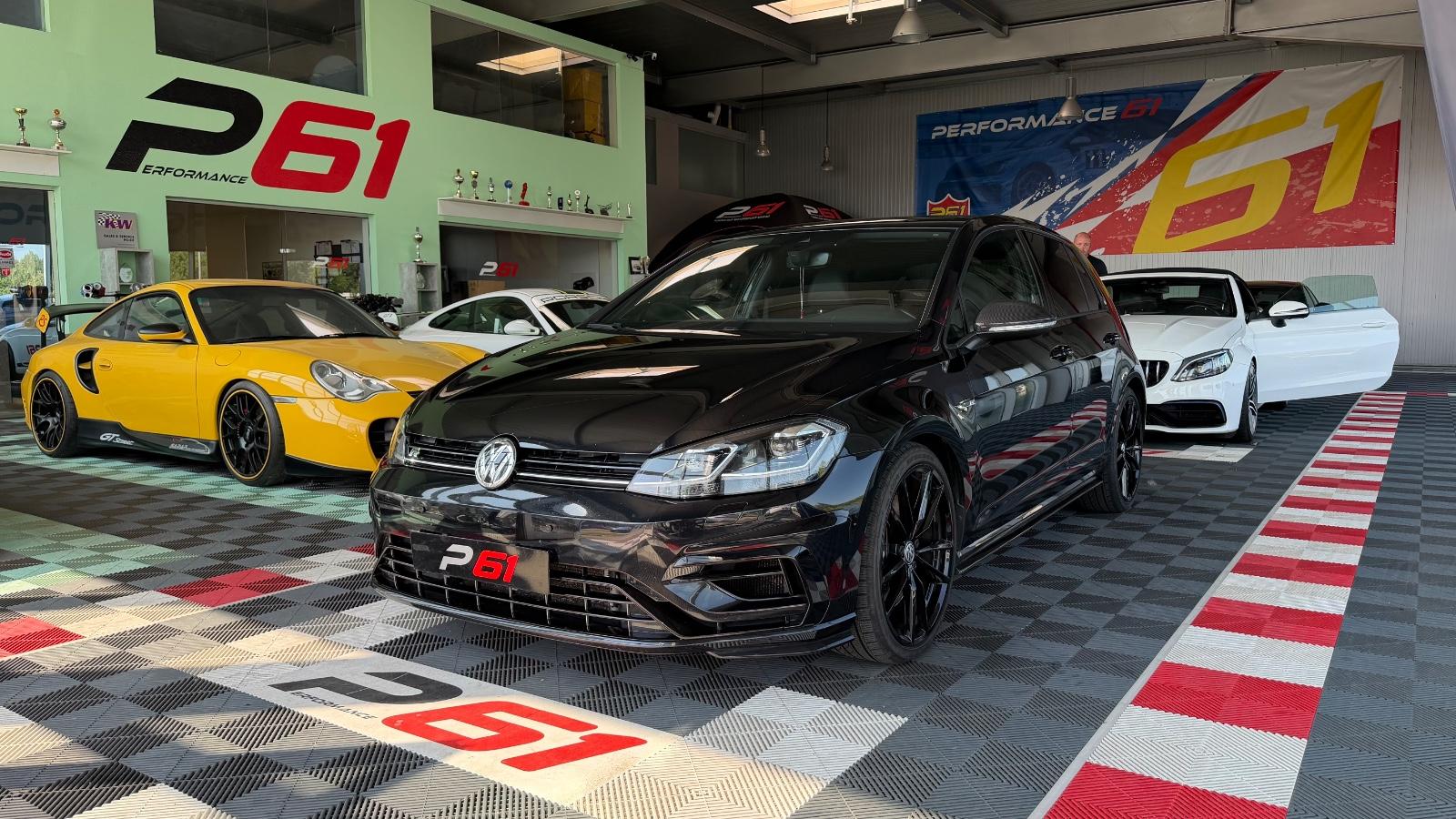 Volkswagen Golf VII R 4Motion/ Leder/Schiebedach/Kamera