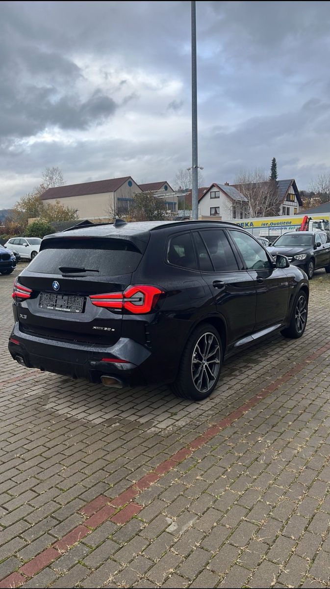 BMW X3 xD 30 e M Sport/PANO/HEAD UP/20"/LASER/DAB imagem 3