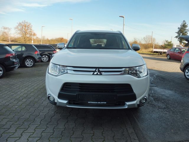 Mitsubishi Outlander Diamant Edition 4WD