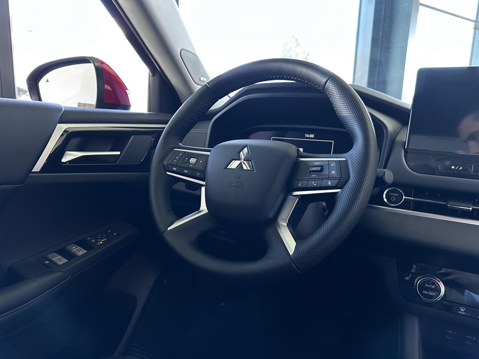Mitsubishi Outlander 2.4 PHEV 100kW S-AWC Intro Edition Nav