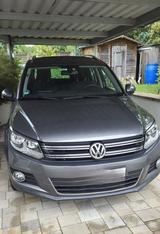 Volkswagen Tiguan 1.4 TSI BlueMotion Tec CUP Sport & St... - VW Tiguan von privat