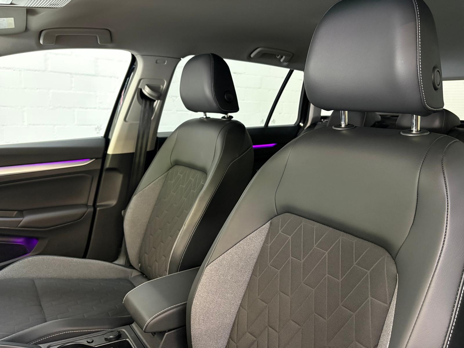 Volkswagen Golf VIII Variant GOAL 1.5 eTSI DSG Navi AHK Kam