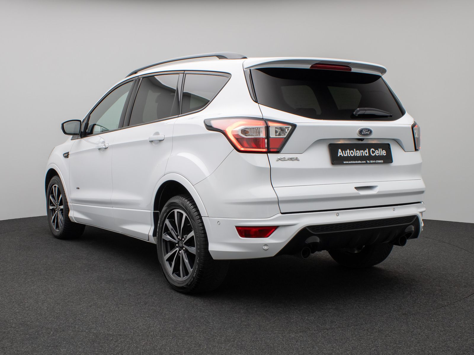 Fahrzeugabbildung Ford Kuga ST-Line Kamera Lenkrhzg Navi AHK Komfort