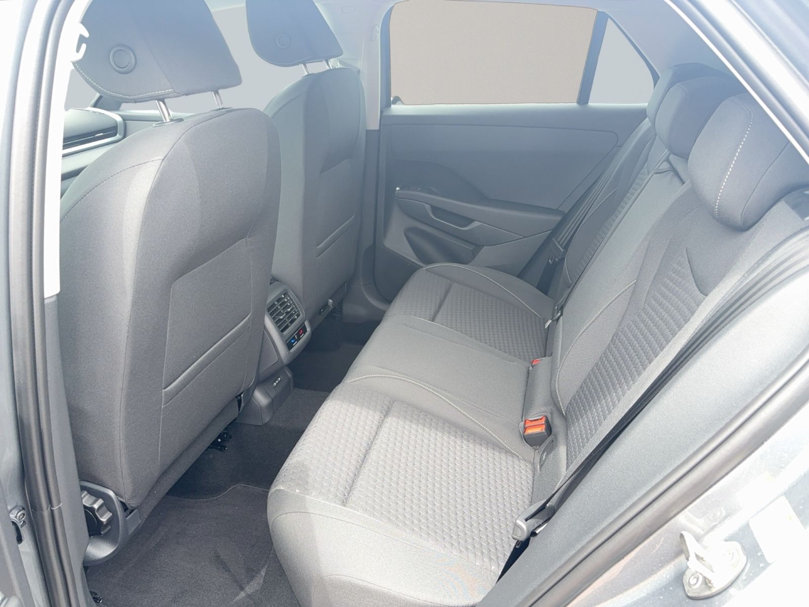T-Roc Life 1.5 eTSI, Energy, AHK, ACC, Navi DSG