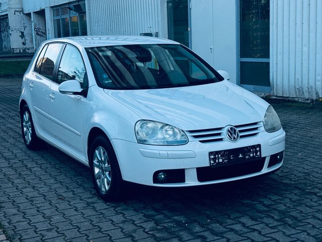 Volkswagen Golf 1.6 Comfortline