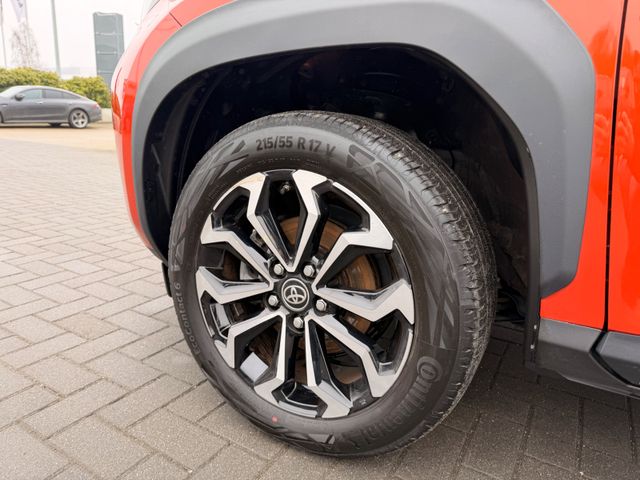 Toyota Yaris Cross Hybrid FWD Spicy Edition + Bear Lock