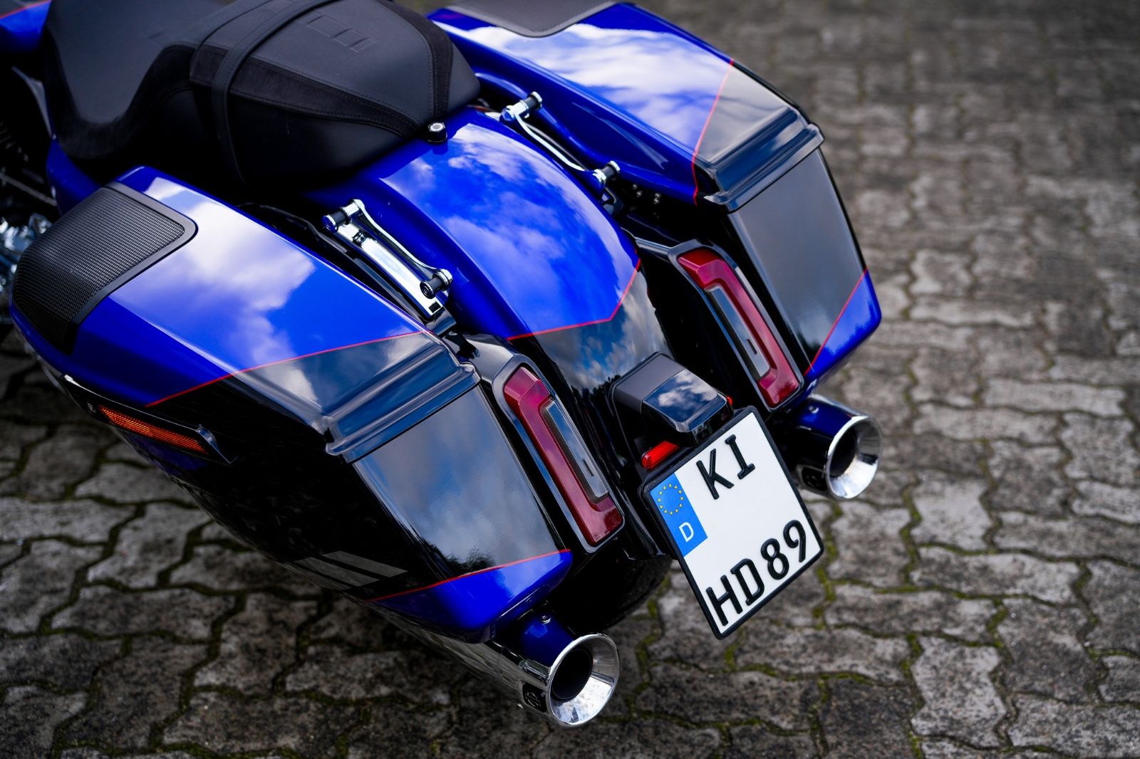 Fahrzeugabbildung Harley-Davidson CVO Street Glide  FLHXSE 121 CUI MY25