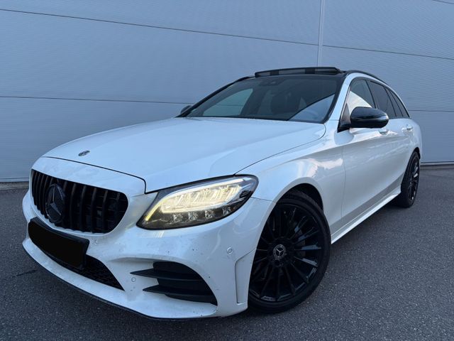 MERCEDES-BENZ C 300 AMG Line Panorama Kamera Standheizung