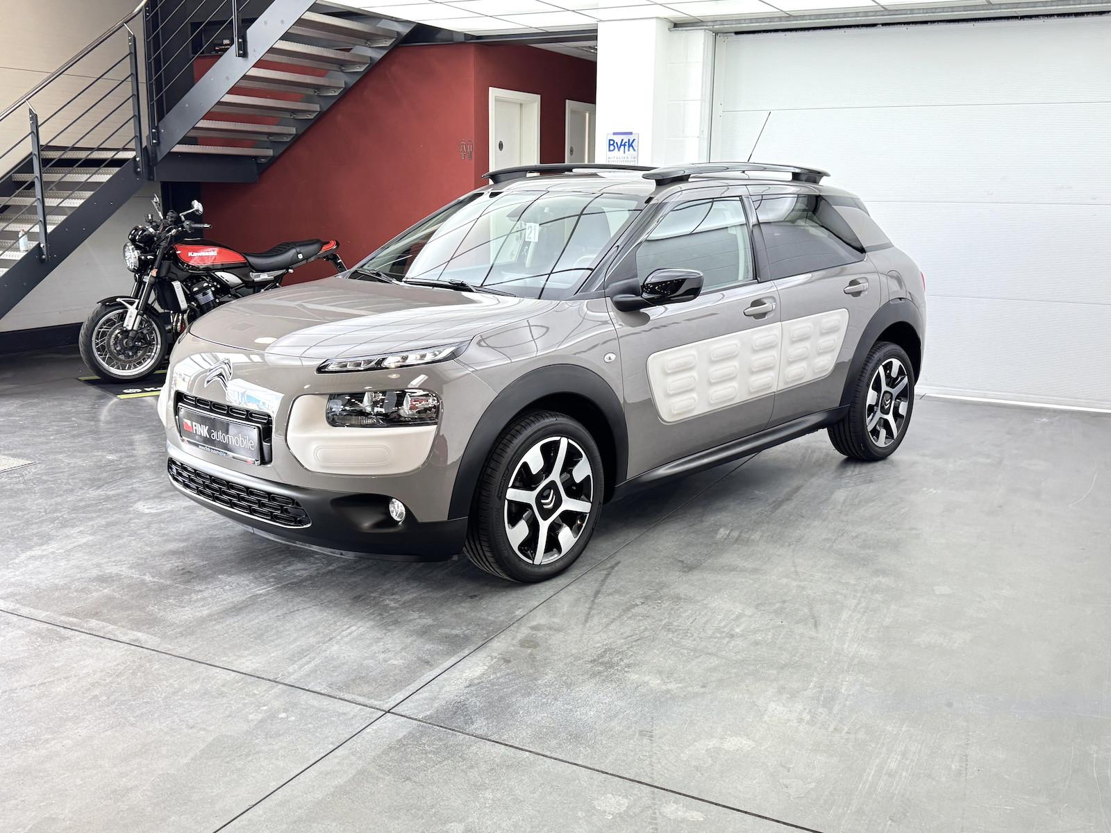Citroën C4 Cactus 1.2 Shine 1.Hand CAM PDC