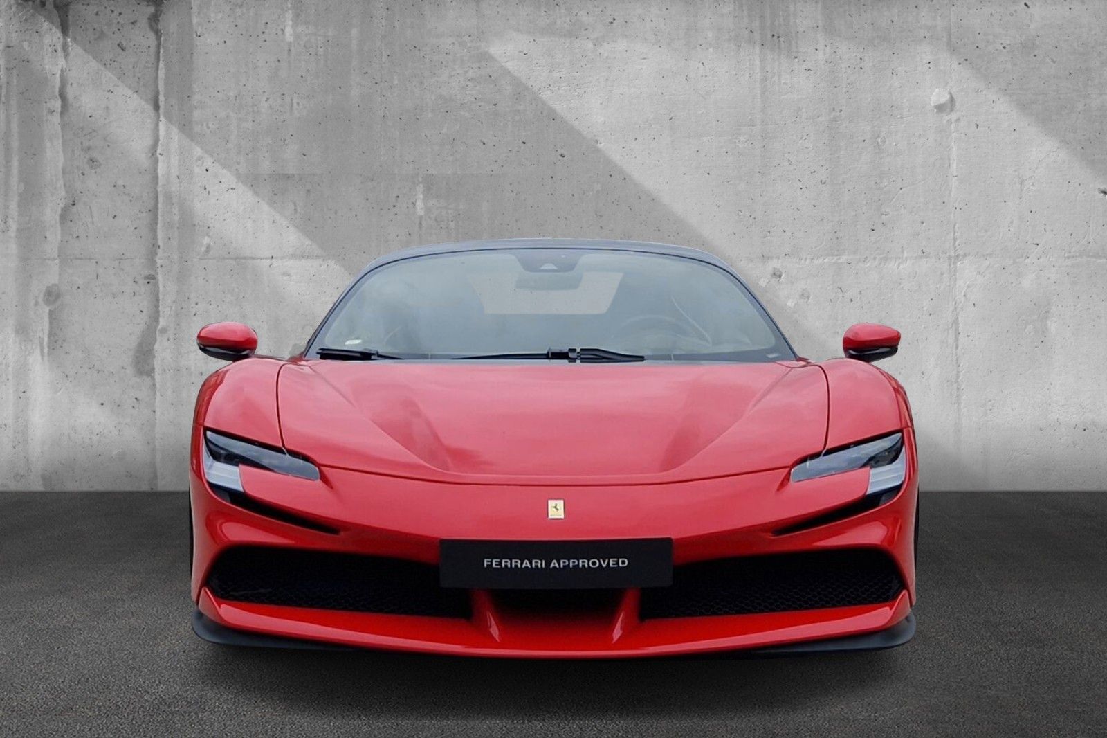 Fahrzeugabbildung Ferrari SF90 Stradale*1.Hd*dt.Auto*Two-Tone*LED*Karbon