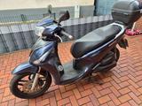 Kymco New People S 200i - KYMCO ROLLER 200