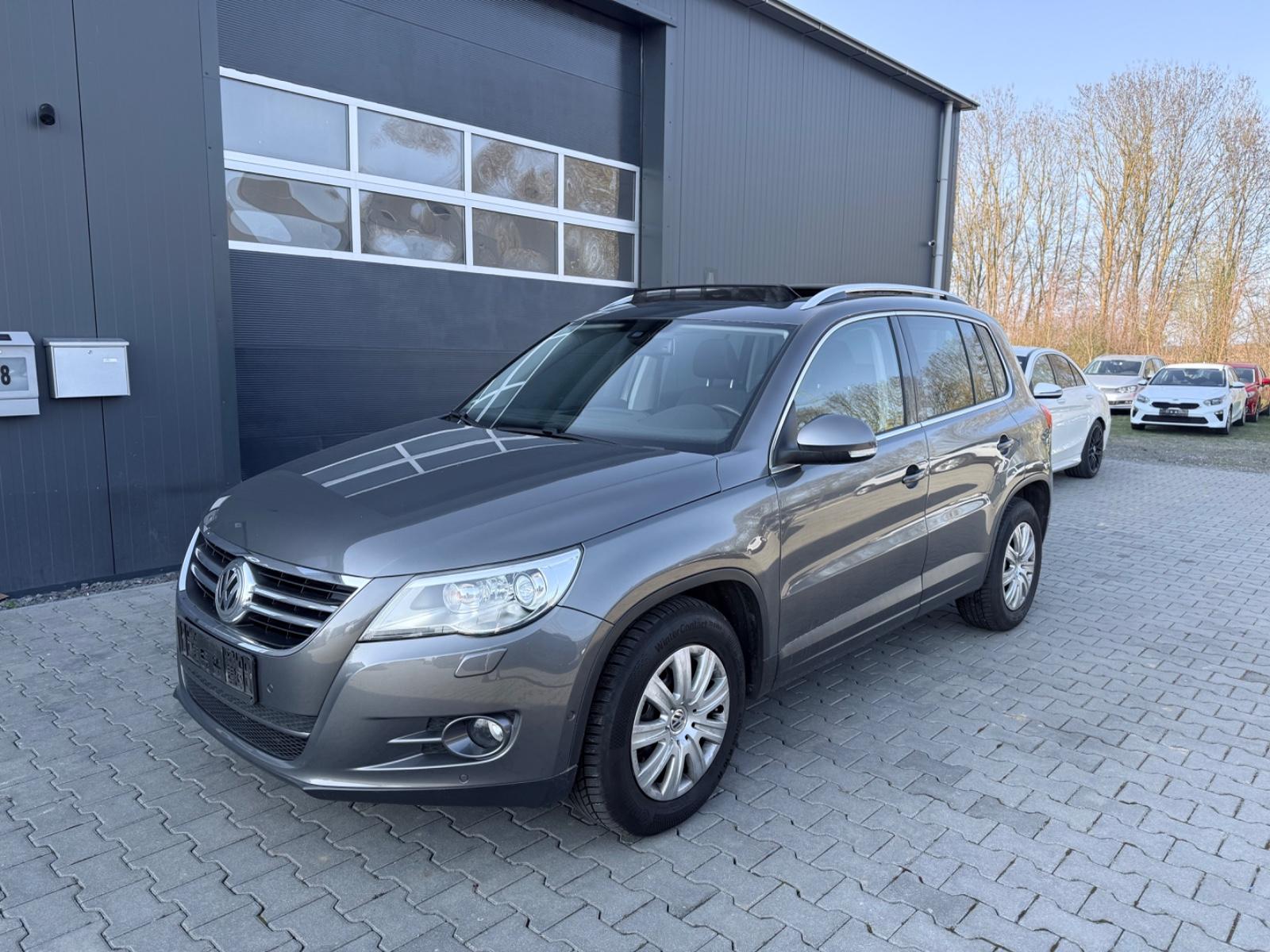 Volkswagen Tiguan Team 4Motion AUT*Standheizung*Panorama*