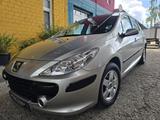 Peugeot 307 TÜV NEU!1-HAND,nur 91tkm,PARK CAM,KLIMA,1jG - Peugeot: J9