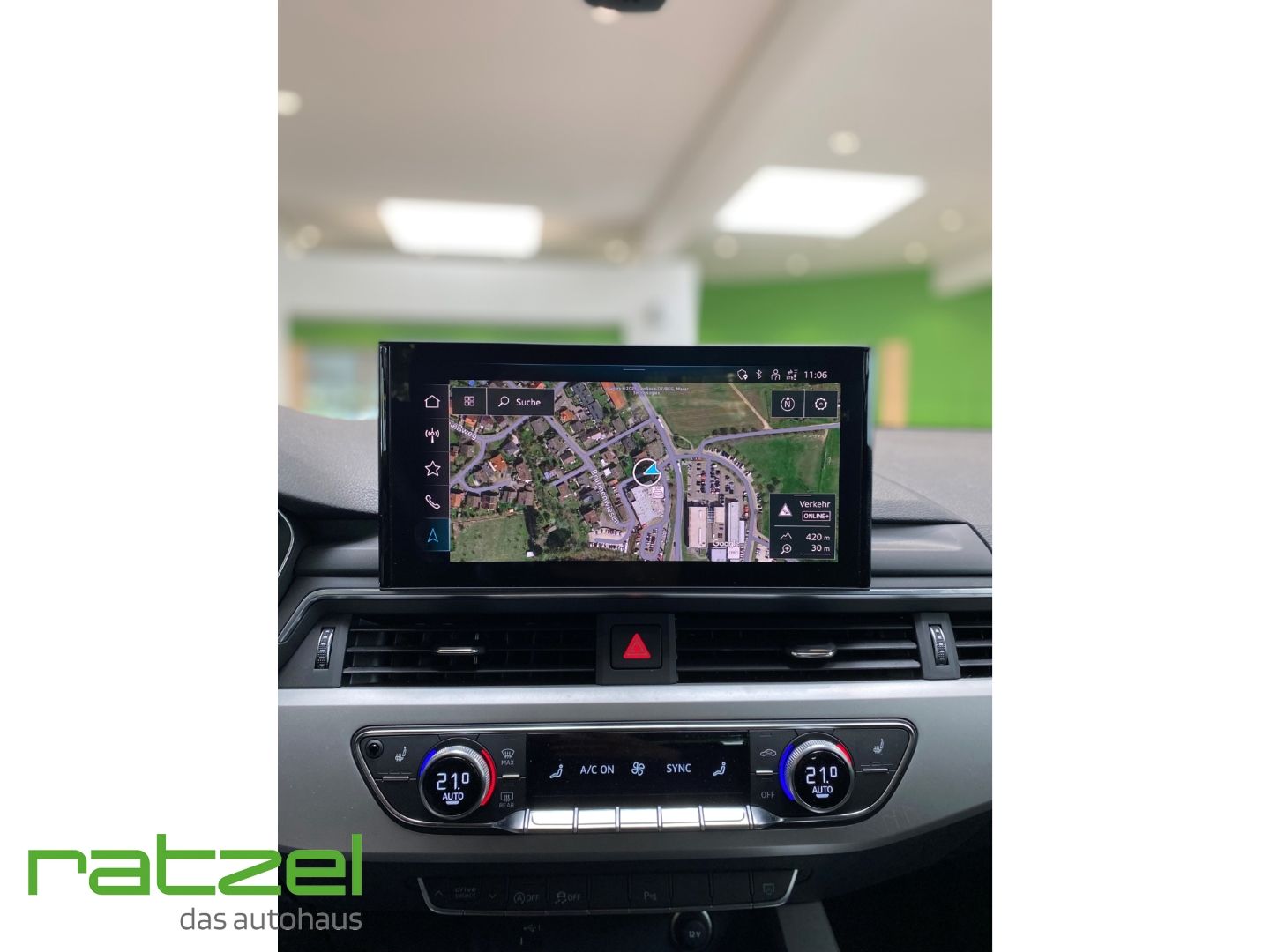 Fahrzeugabbildung Audi A4 2.0 TDI Avant S line 40 TDI S tronic El. Pano