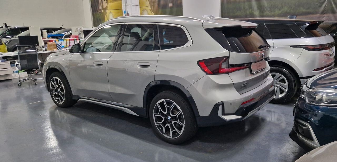 Other Bmw X1 sDrive 18d xLine imagem 3