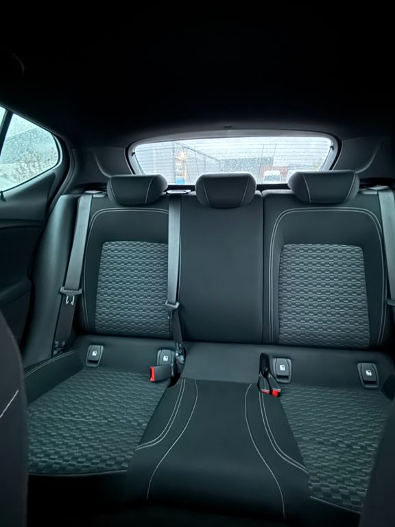 Opel Astra - Bild 18