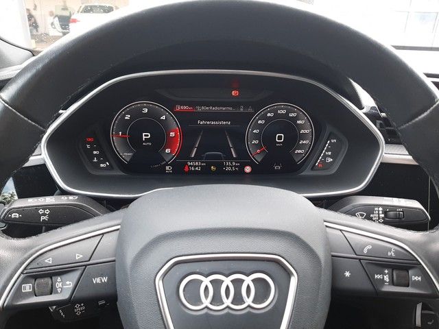 Fahrzeugabbildung Audi Q3 S line 35TDI quattro AHK Matrix eleHeck 19"