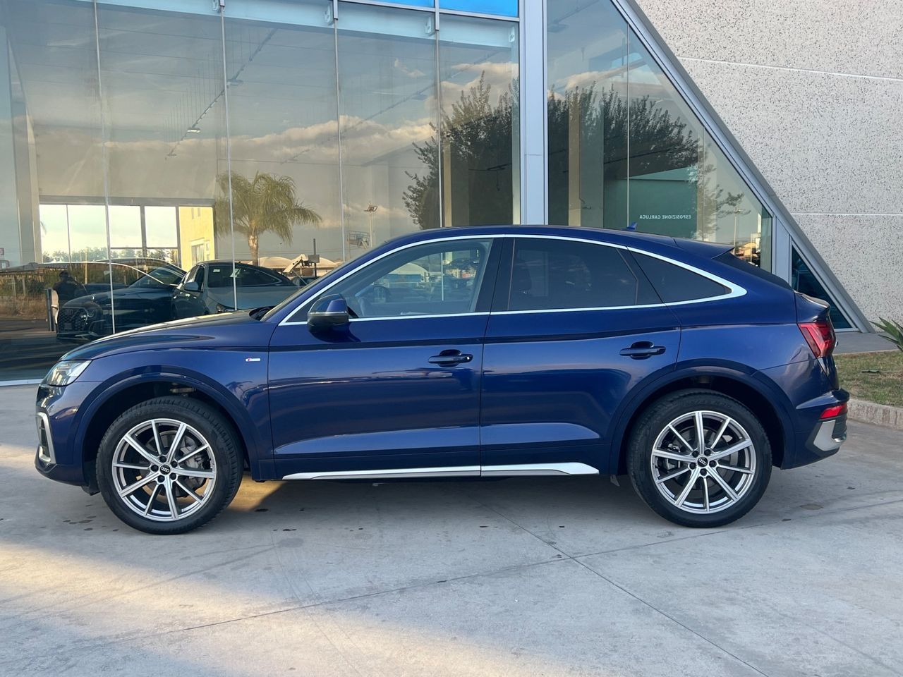 Audi Q5 SPB 40 2.0 204CV TDI mhev S line Plus qu imagem 2