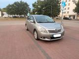 Toyota Verso 2.0D-4D Executive/126PS/Navi/... - gebrauchte Toyota Verso aus dem Jahr 2012