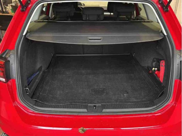 Volkswagen Passat Variant - Bild 6