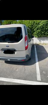 Ford Tourneo (Notverkauf, tüv + wartung) - Ford Tourneo aus 2016