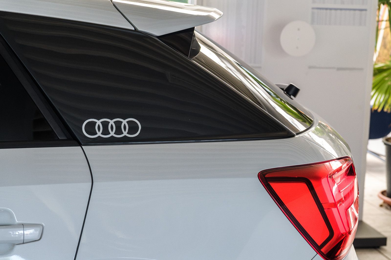 Fahrzeugabbildung Audi Q2 sport 1.6 TDI +LED +Bluetooth