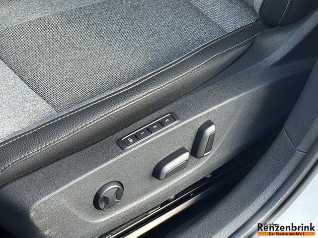 Octavia Combi 2.0 TDI Tour AHK MATRIX