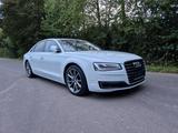 Audi A8 3.0 TDI quattro - weiße Audi A8