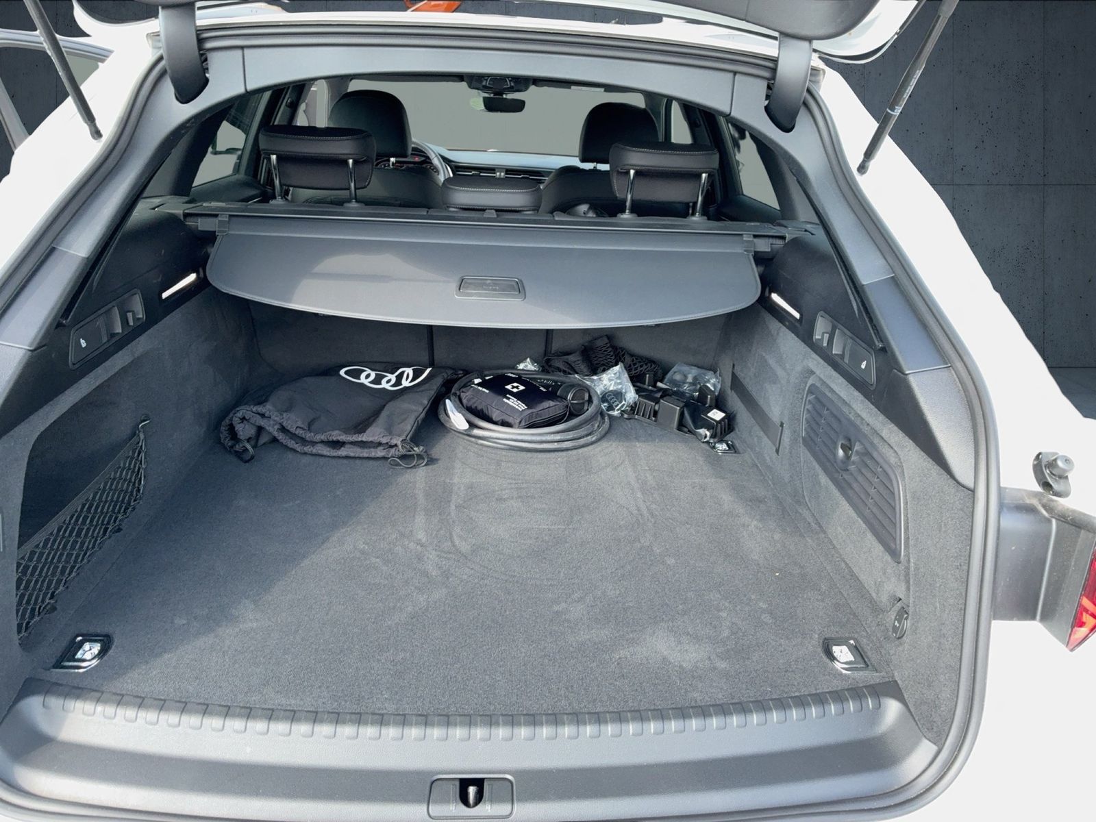 Audi A6 - Bild 14