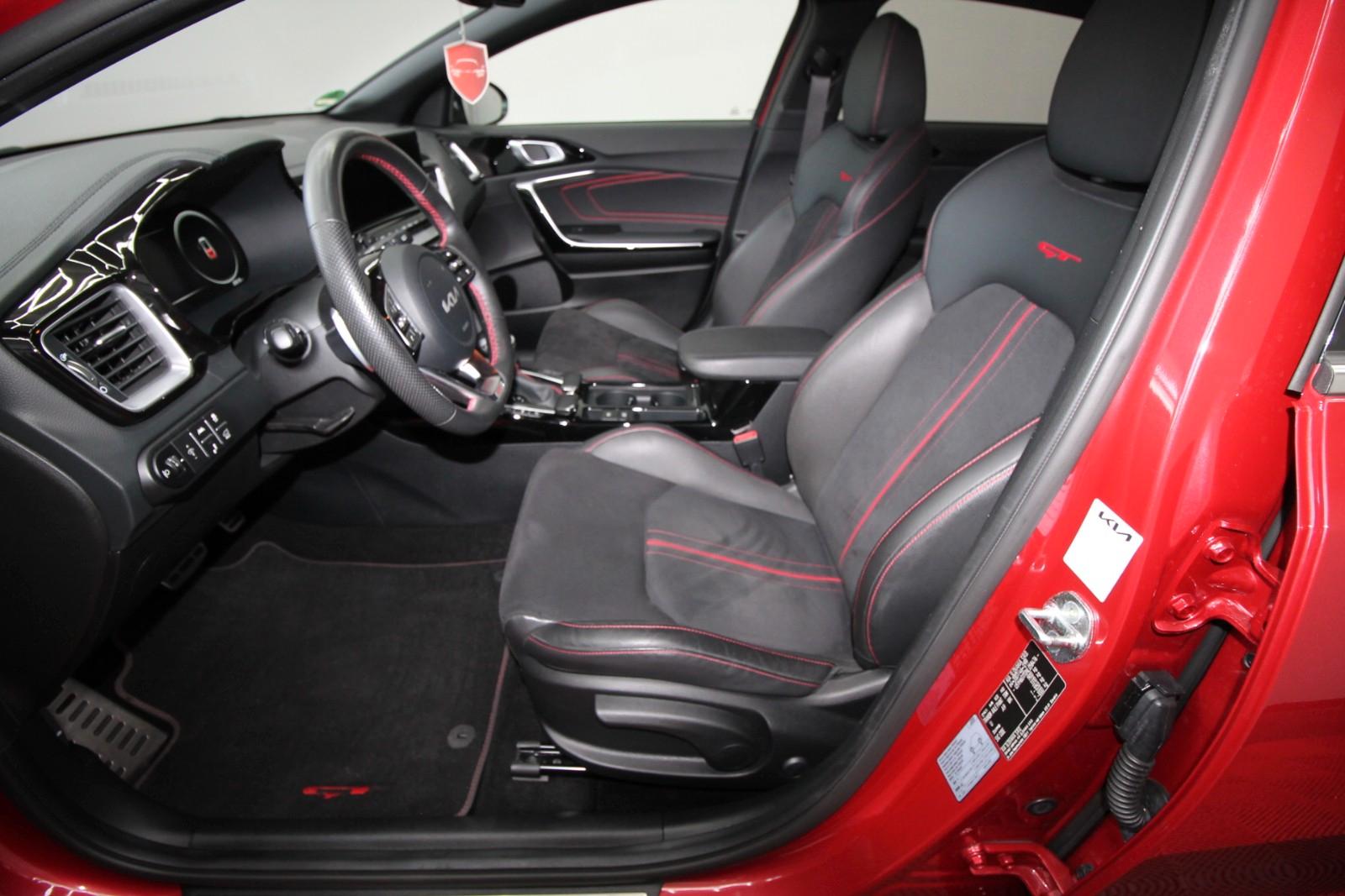 Kia ProCeed GT 1,6 T-GDi LED Virtual ACC Kamera Klap
