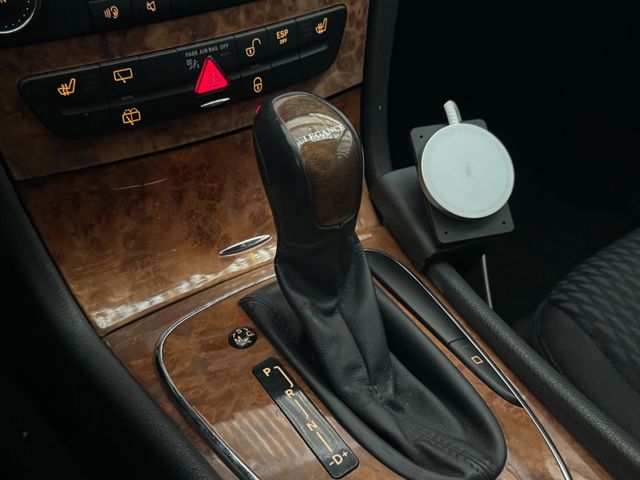 MERCEDES-BENZ E 220 E 220 T CDI*AUTOM*NAVI*TEMPO*PDC*SZHG*KLIMA*TÜV* - Bild 15