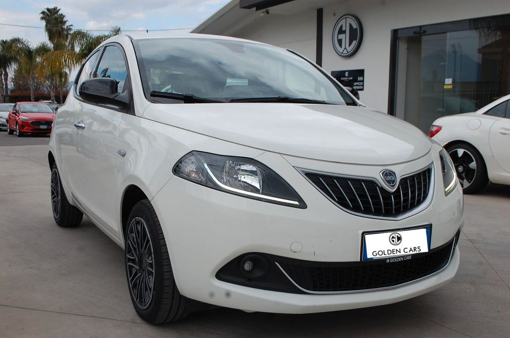 Image of Lancia Ypsilon