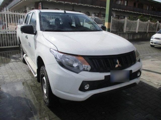 Mitsubishi MITSUBISHI L200 2.4 DI-D/154CV Double Cab Invite