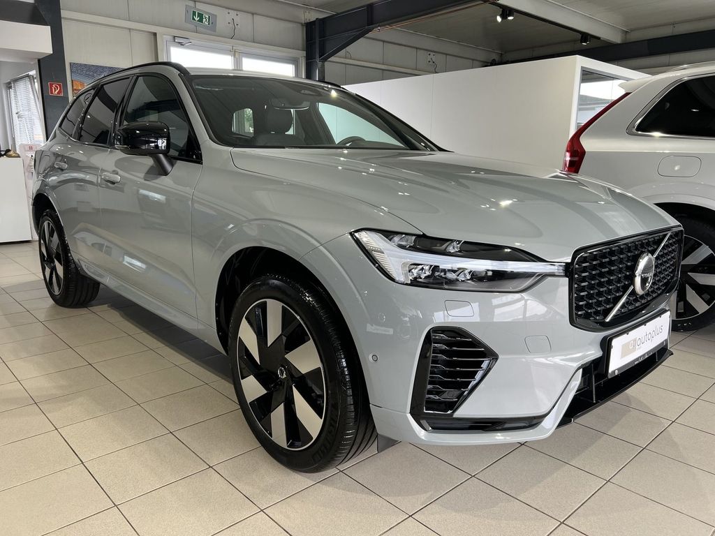 Volvo XC60 T6 Plus Dark Recharge AWD ACC BLIS AHK LED