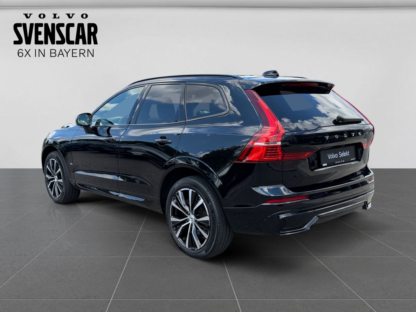 Volvo XC60 Plus Dark B4 Diesel H&K Standhz AHK Pano AH foto 3