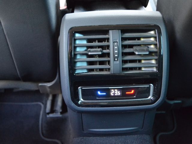 Passat Variant 2.0 TDI Elegance IQ.DRIVE/AHK/MAT